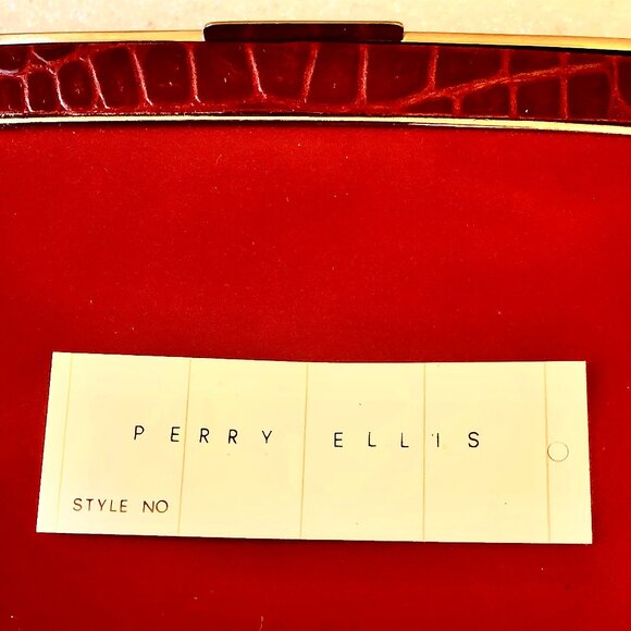 Perry Ellis Red Leather Vintage Clutch Handbag Chrome Croc Print Italy - Picture 10 of 15